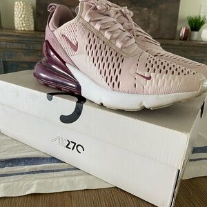 Nike Air Max 270 Women's Mauve Sneakers size 8